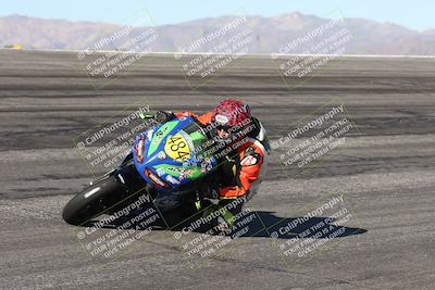 media/Jan-16-2026-CVMA Friday Practice (Fri) [[6f2bf47531]]/5-Racer 4-Trackday1/Session 2 (Bowl)/